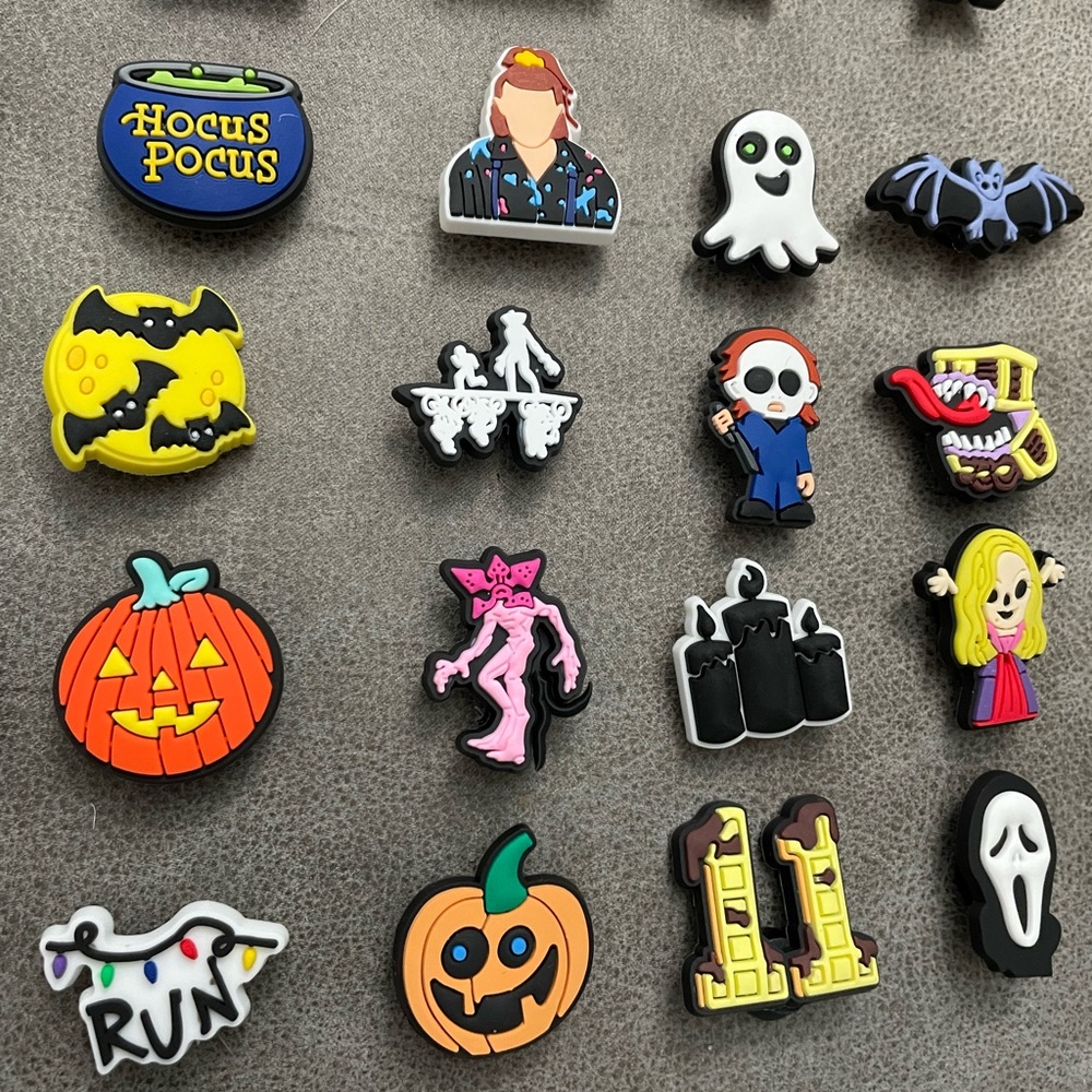 CROCS horror movie/halloween jibbitz - Picture 4 of 6